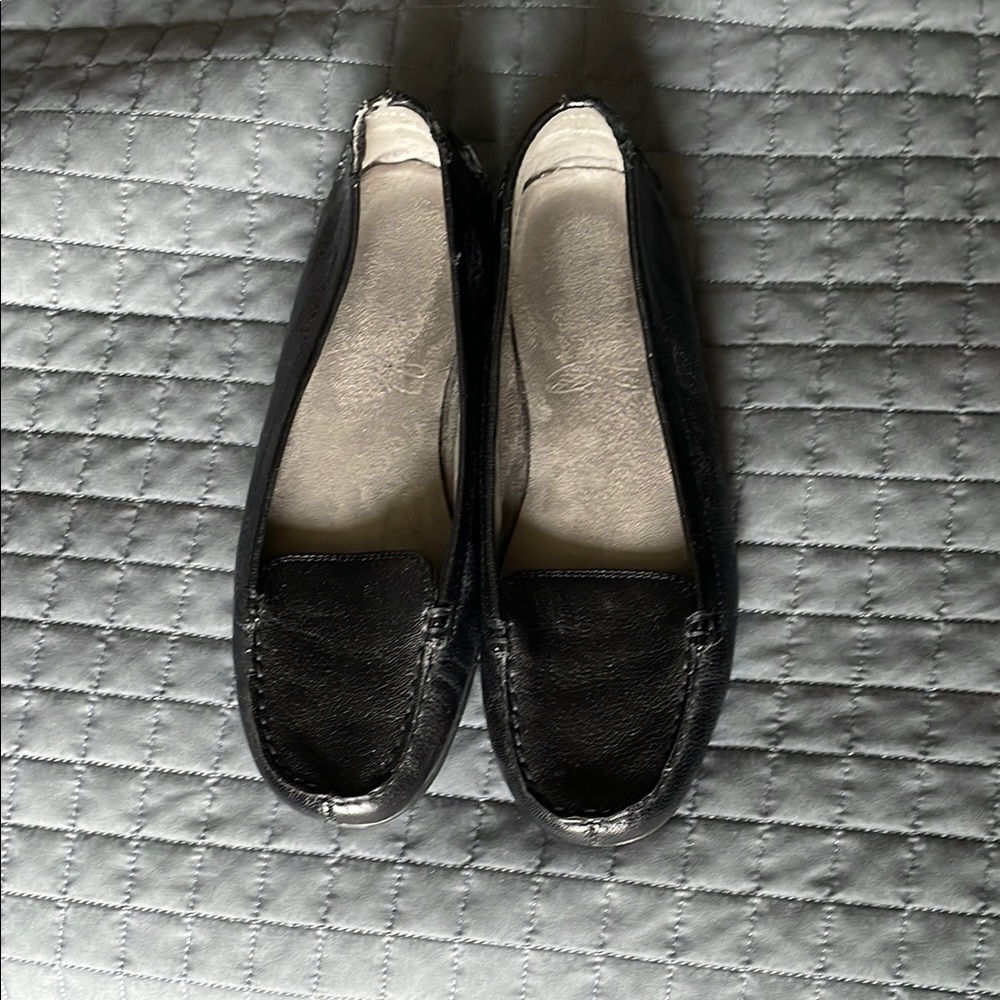 Aerosoles Black Loafers Sz 7